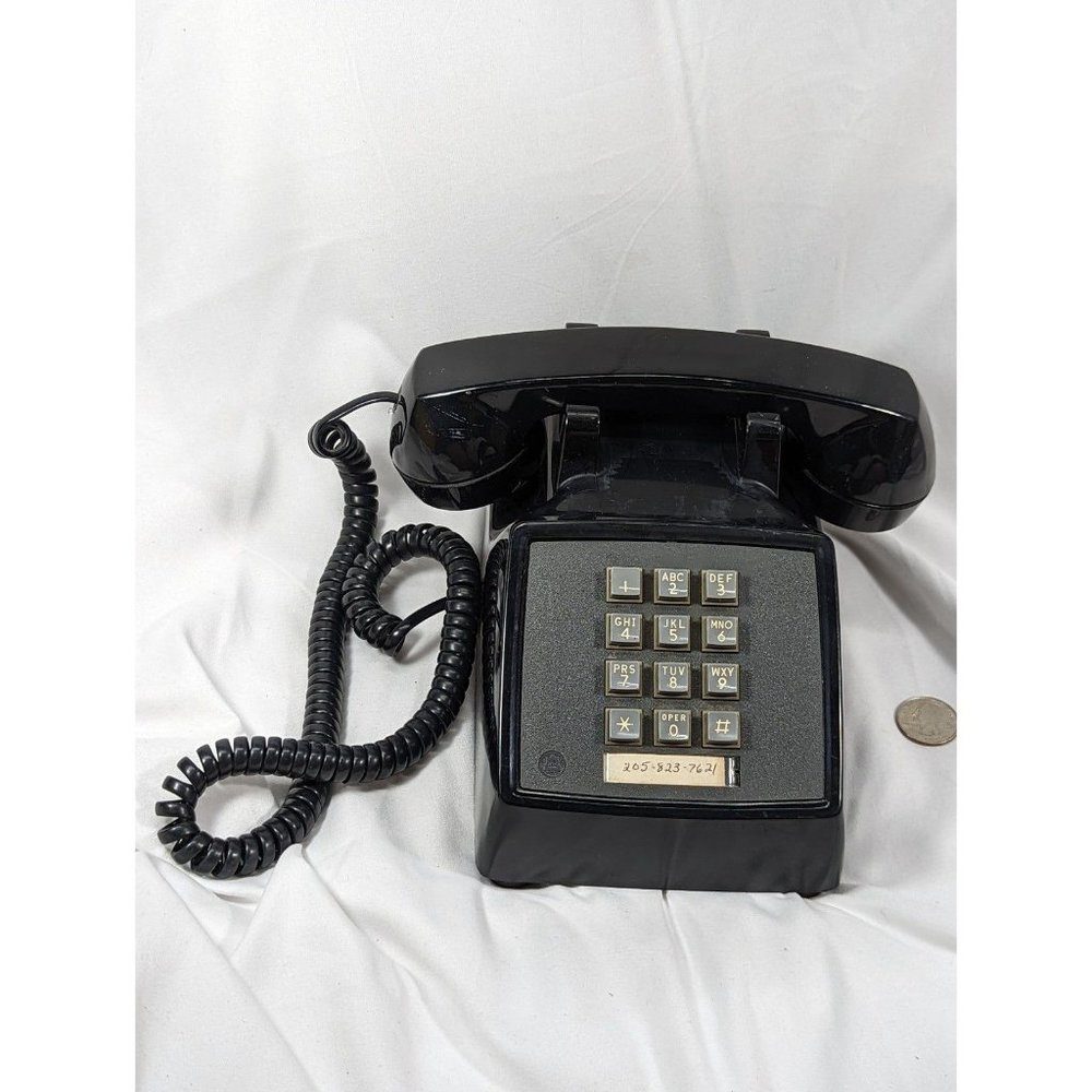 Vintage Black Western Electric Bell System Touch Tone Desk Telephone Phone TT
